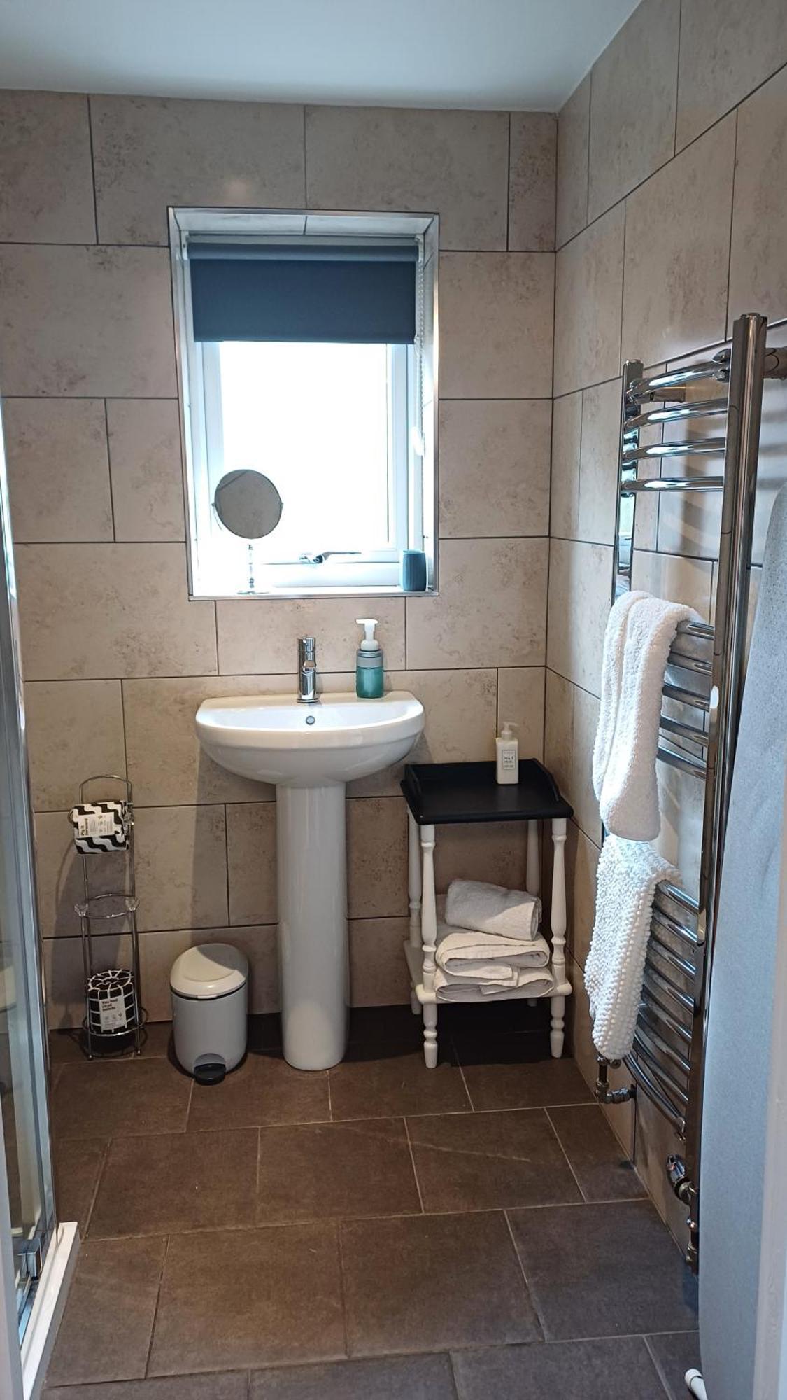 Garden Apartment Morpeth- With Lockable Bike Storage! Экстерьер фото
